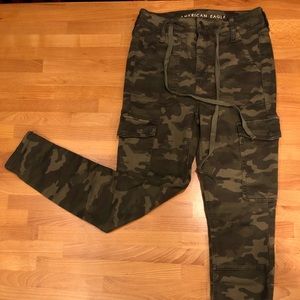 American Eagle Super Hi-Rise Jeggings CROPPED